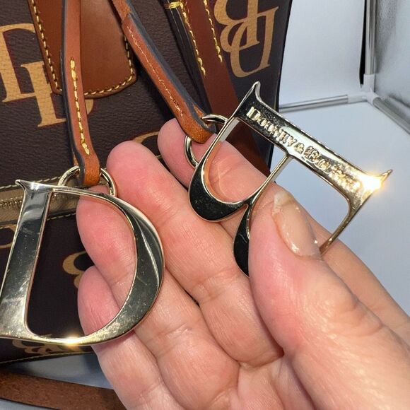 Dooney & Bourke Darla Monogram Pebble Leather Shopper - Picture 3 of 16